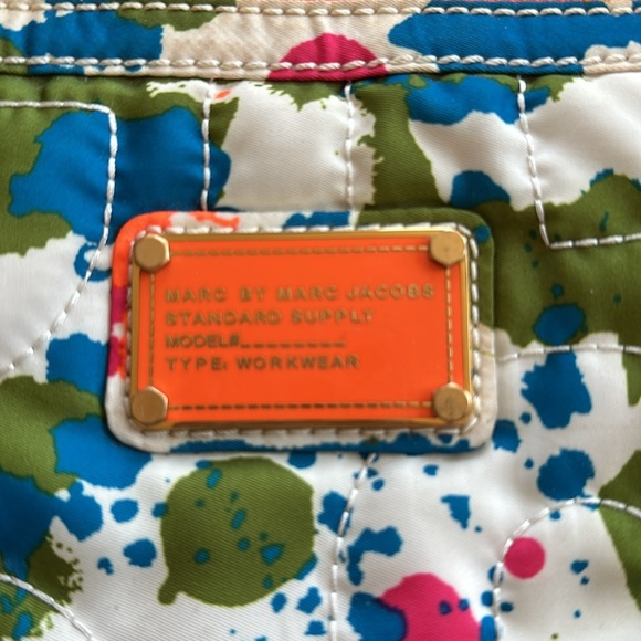 EUC Marc Jacob’s computer bag - Picture 2 of 7